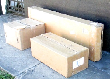 Bucky II Shipment Boxes